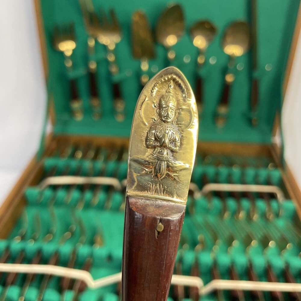 VTG Thai Rosewood Teak Buddha Brass Flatware Set 141 Pcs